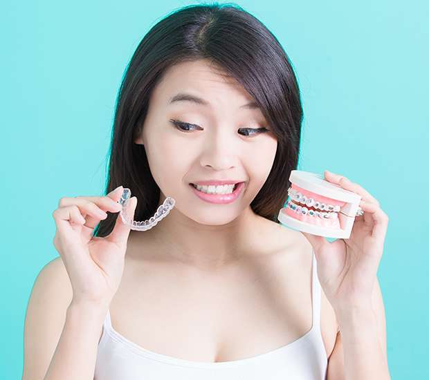 Santa Clarita Invisalign vs Traditional Braces